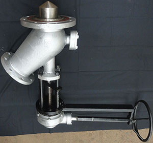 actuated flush bottom valve